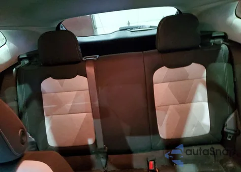 2024 Chevrolet Trax Ls z USA, uszkodzony, nr VIN KL77LFE21RC221974